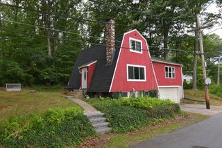 36 Hunter Ave, Hudson, MA 01749