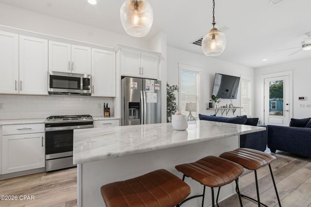 2701 Lagoon Manor Drive, Panama City, FL 32408