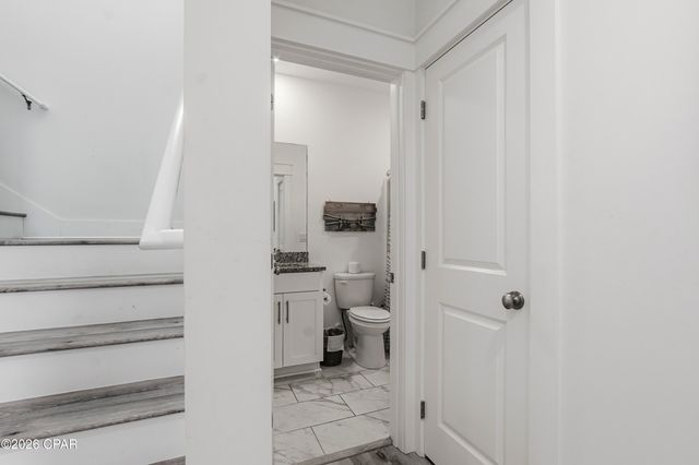 2701 Lagoon Manor Drive, Panama City, FL 32408