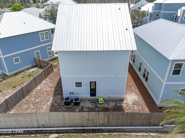 2701 Lagoon Manor Drive, Panama City, FL 32408