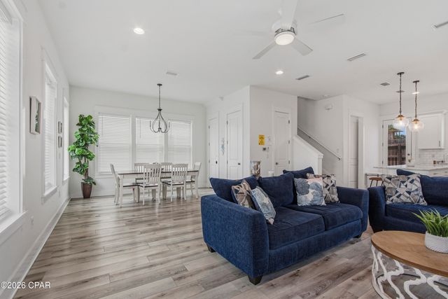 2701 Lagoon Manor Drive, Panama City, FL 32408