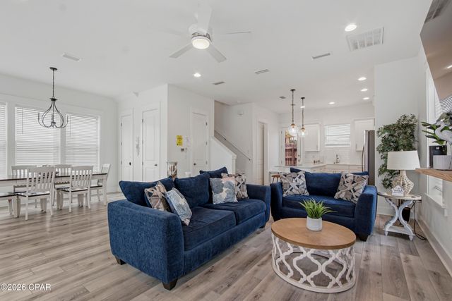 2701 Lagoon Manor Drive, Panama City, FL 32408