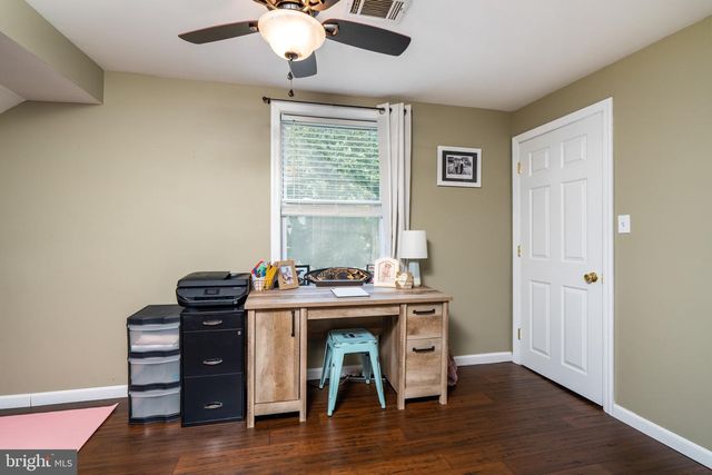 400 MONMOUTH ST, Hightstown, NJ 08520