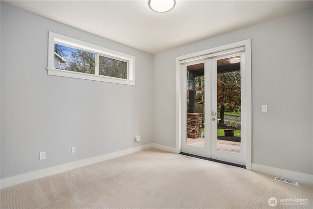 1540 Kirkland Avenue, Kirkland, WA 98033