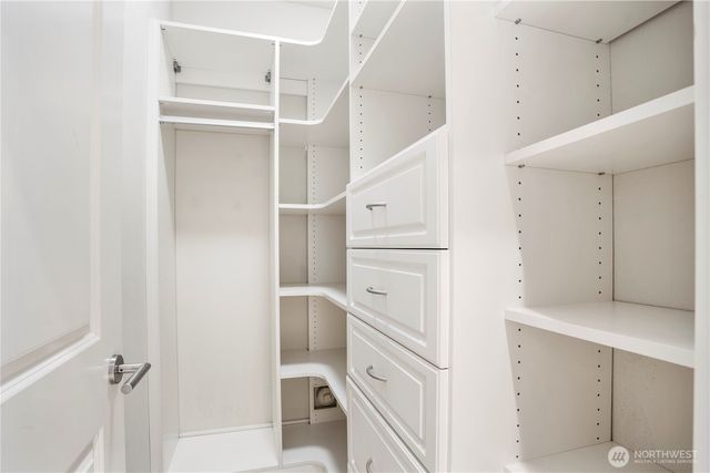 1540 Kirkland Avenue, Kirkland, WA 98033