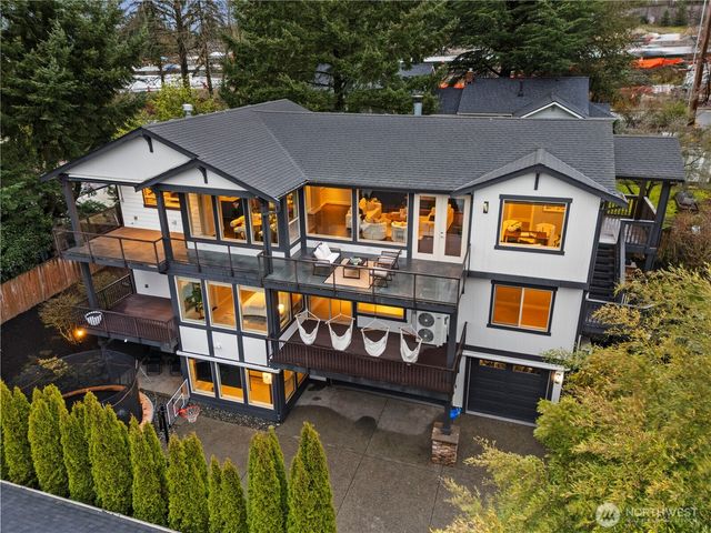 1540 Kirkland Avenue, Kirkland, WA 98033