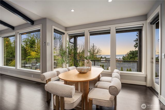 1540 Kirkland Avenue, Kirkland, WA 98033