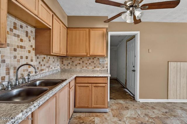 2118 W 18TH Street, Jacksonville, FL 32209