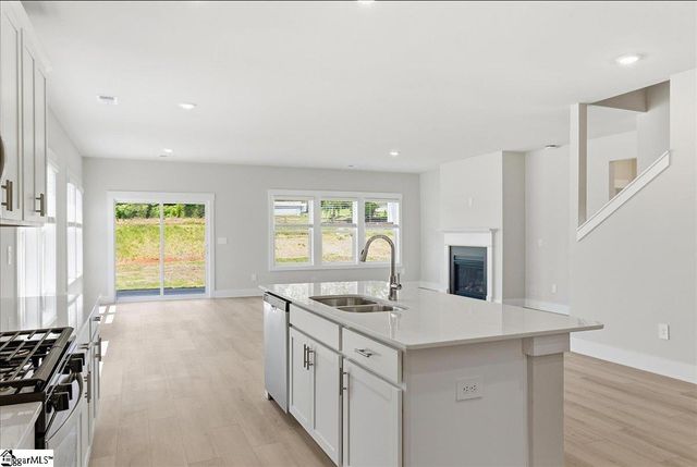 520 Hadlow Street, Greer, SC 29651