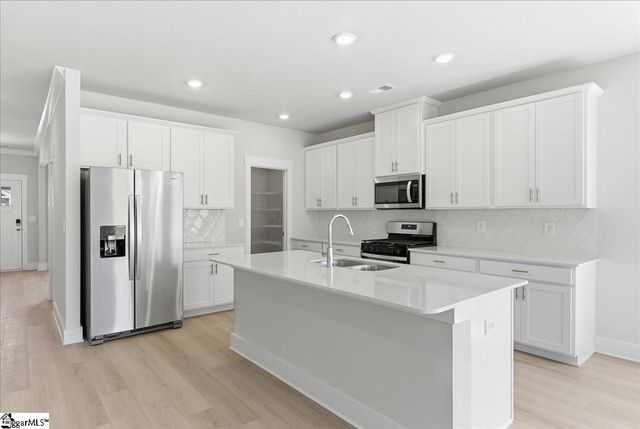 520 Hadlow Street, Greer, SC 29651