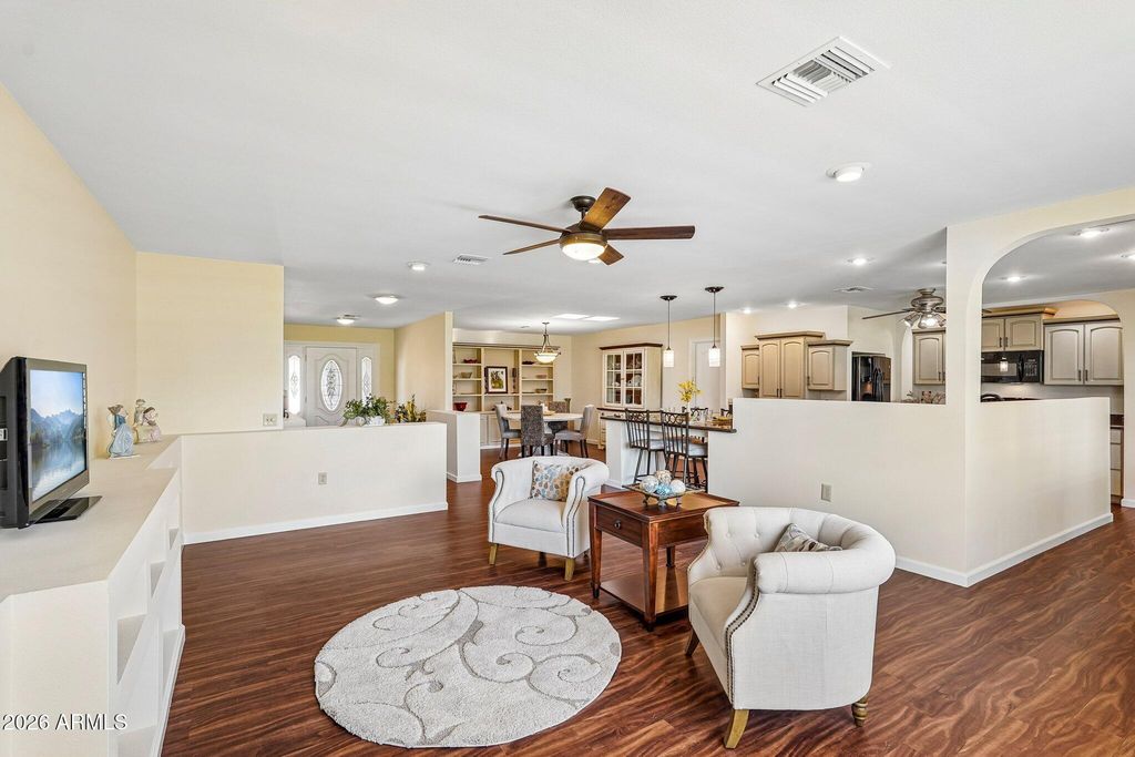 18415 N CONESTOGA Drive, Sun City, AZ 85373 — photo 2