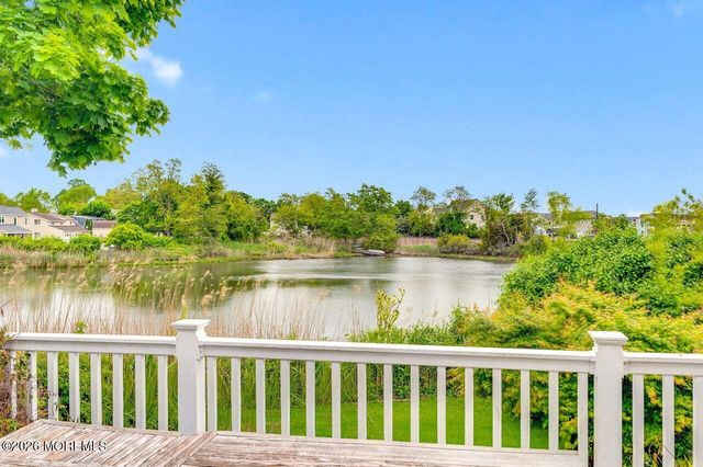 608 Cedarcrest Drive, Brielle, NJ 08730