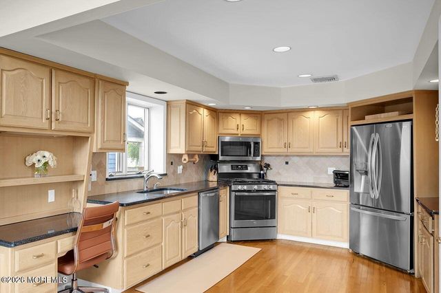 608 Cedarcrest Drive, Brielle, NJ 08730