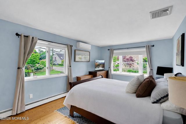 608 Cedarcrest Drive, Brielle, NJ 08730