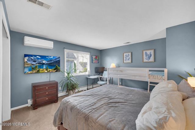 608 Cedarcrest Drive, Brielle, NJ 08730