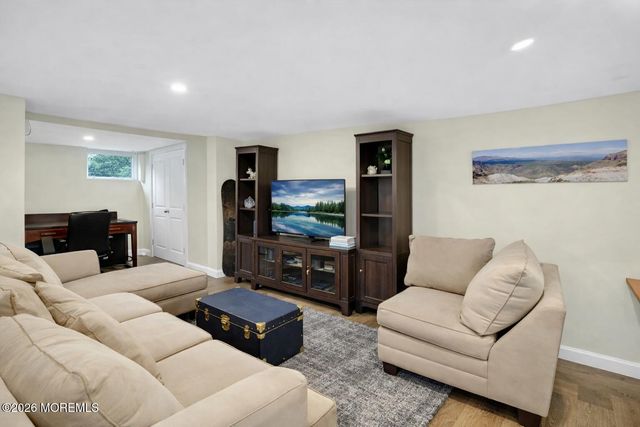 608 Cedarcrest Drive, Brielle, NJ 08730