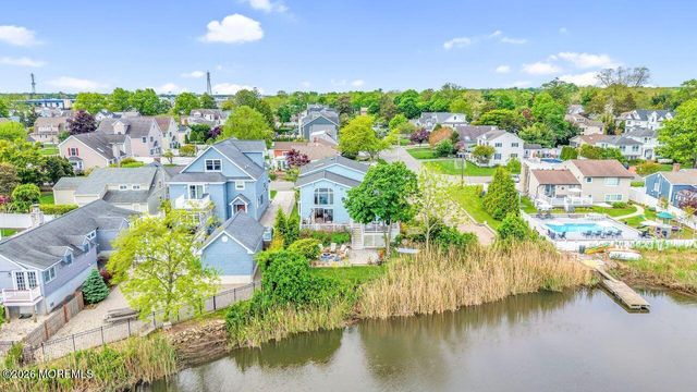608 Cedarcrest Drive, Brielle, NJ 08730