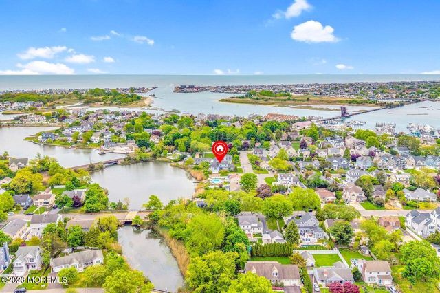 608 Cedarcrest Drive, Brielle, NJ 08730
