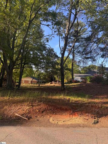 131 Shallowford Road, Greenville, SC 29607