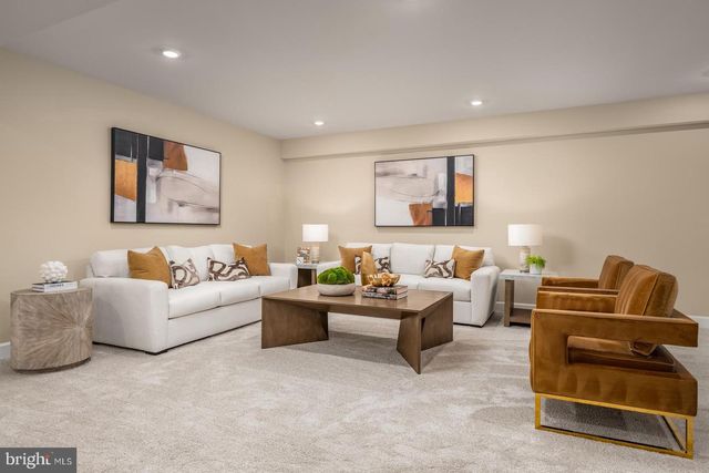 3098 GIMBEL LN, Huntingdon Valley, PA 19006