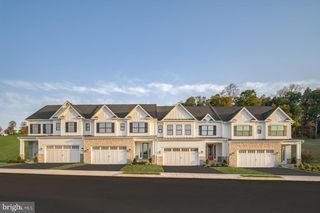 3098 GIMBEL LN, Huntingdon Valley, PA 19006