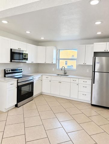 4356 ANNA Lane, Palm Springs, FL 33406
