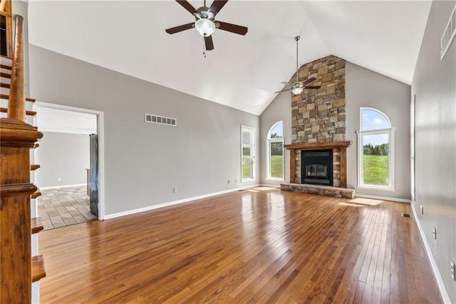 1910 600th Road, Kingsville, MO 64061