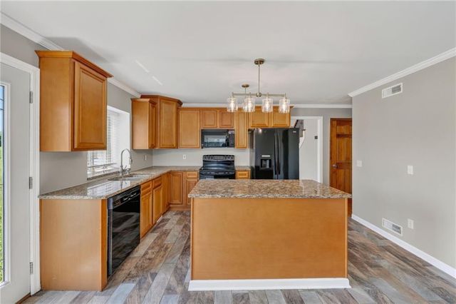 1910 600th Road, Kingsville, MO 64061