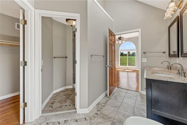 1910 600th Road, Kingsville, MO 64061