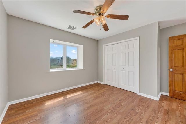1910 600th Road, Kingsville, MO 64061