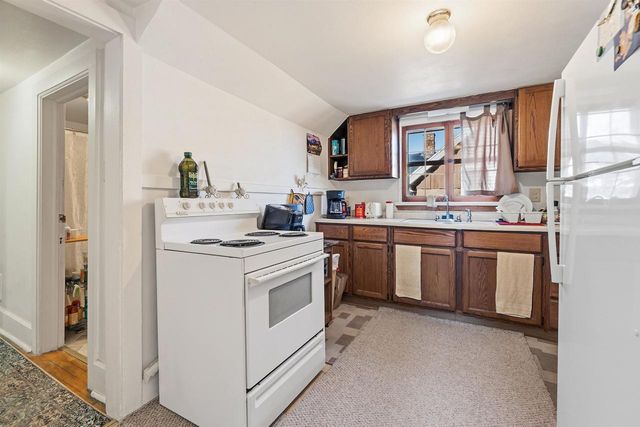 300 S MAIN STREET, Fond Du Lac, WI 54935