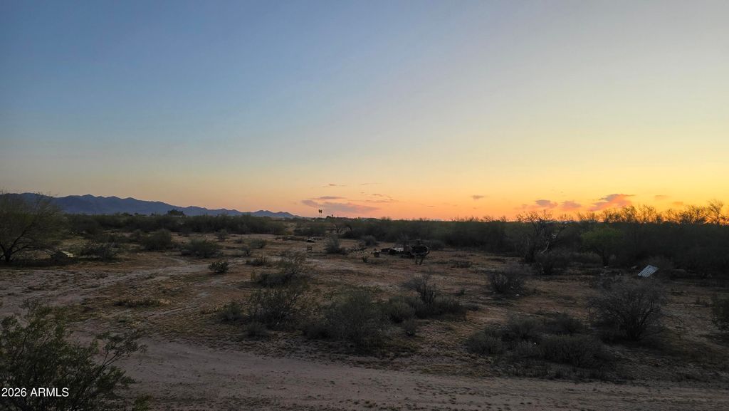 214XX NW Grand Avenue -, Wittmann, AZ 85361 — exterior