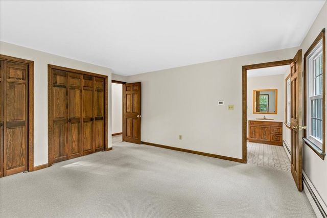 6 Holloway Brook Rd, Lakeville, MA 02347