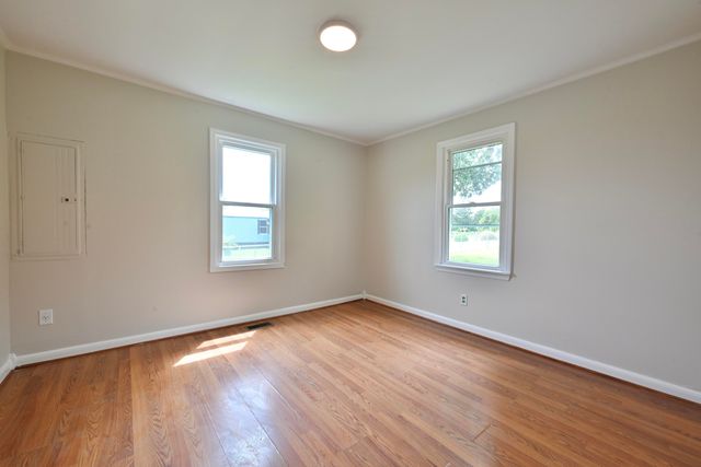 1025 Hawk Street NE, Cleveland, TN 37311