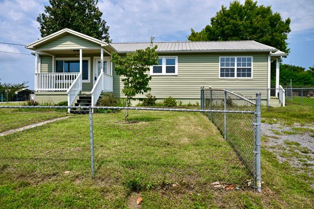 1025 Hawk Street NE, Cleveland, TN 37311