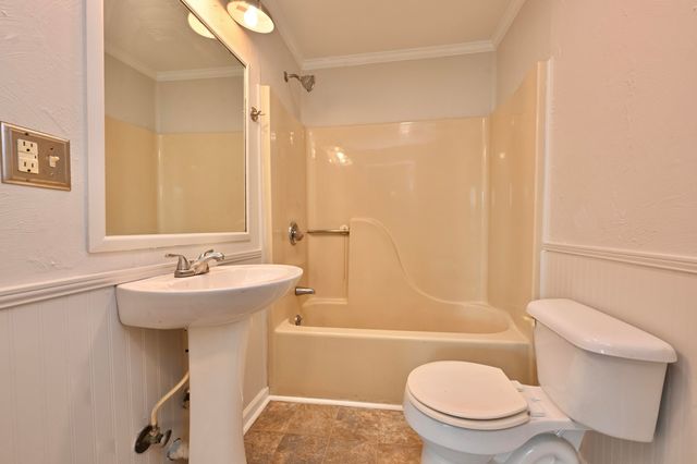 1025 Hawk Street NE, Cleveland, TN 37311