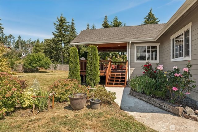 13903 Solberg Road SE, Yelm, WA 98597