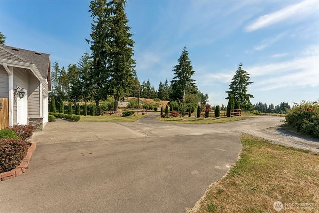 13903 Solberg Road SE, Yelm, WA 98597