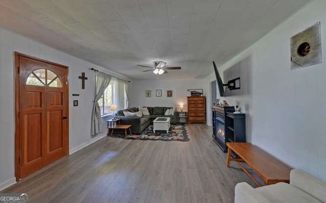 810 Grassy Creek Road, Copperhill, TN 37317