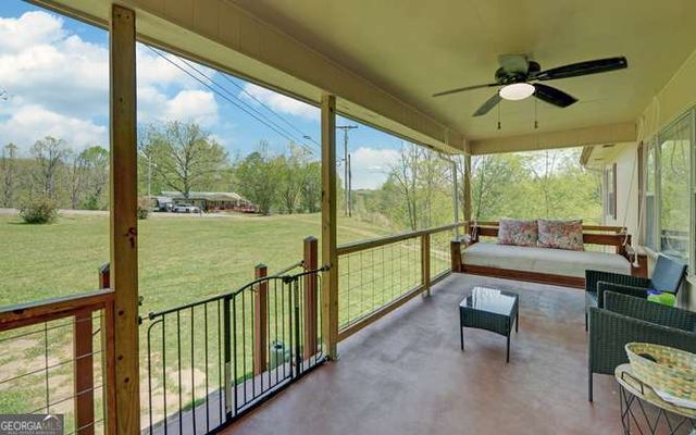 810 Grassy Creek Road, Copperhill, TN 37317
