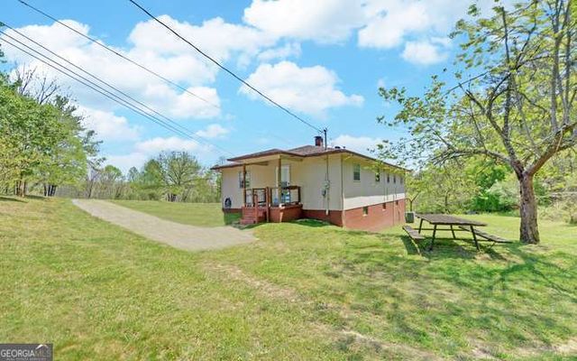 810 Grassy Creek Road, Copperhill, TN 37317