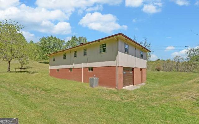 810 Grassy Creek Road, Copperhill, TN 37317