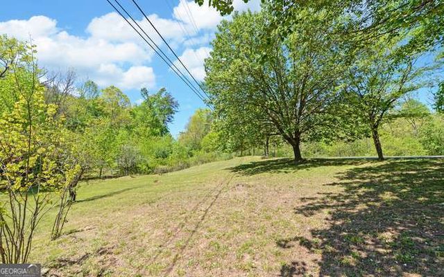 810 Grassy Creek Road, Copperhill, TN 37317