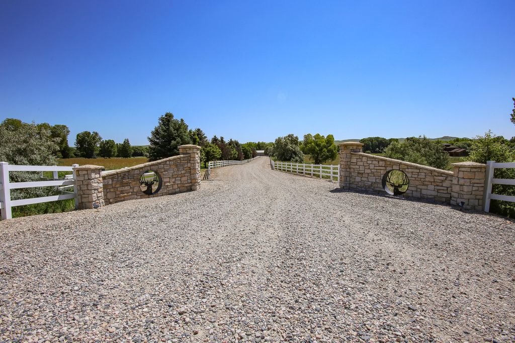 2899 Big Horn Avenue, Sheridan, WY 82801 photo 134