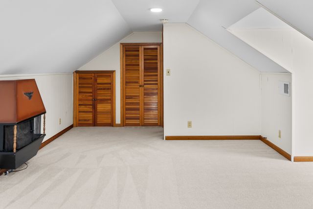 316 8th Avenue, Camanche, IA 52730