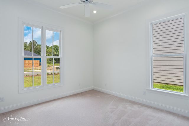 2129 Pecan Square Avenue, Shreveport, LA 71106