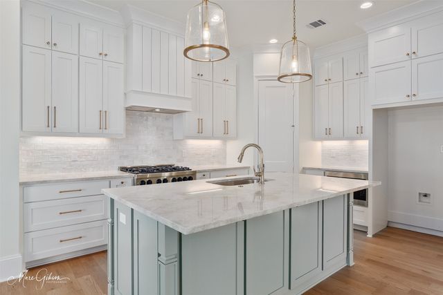 2129 Pecan Square Avenue, Shreveport, LA 71106