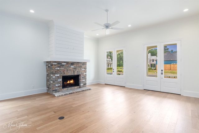 2129 Pecan Square Avenue, Shreveport, LA 71106