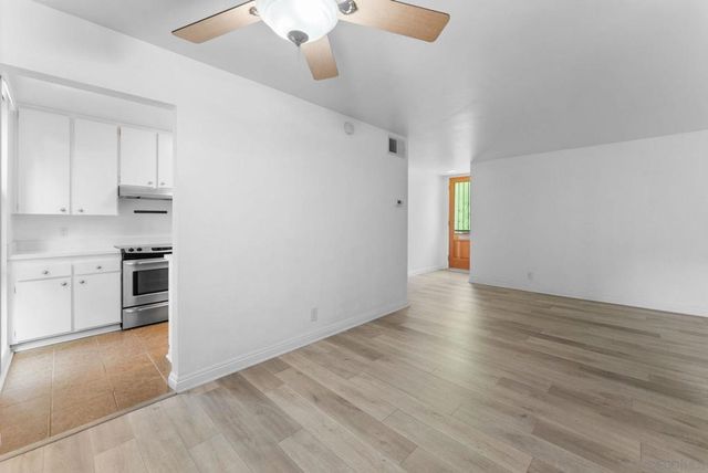 4843 Collwood Blvd B, San Diego, CA 92115