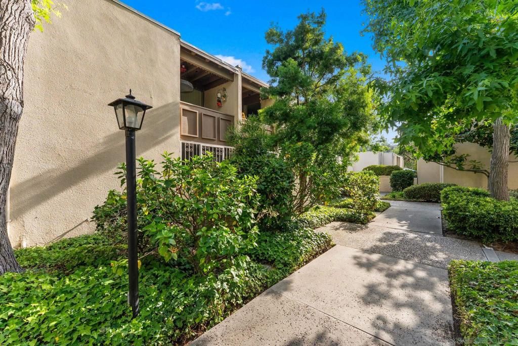 Image 19 of property listing at 4843 Collwood Blvd B, San Diego, CA 92115